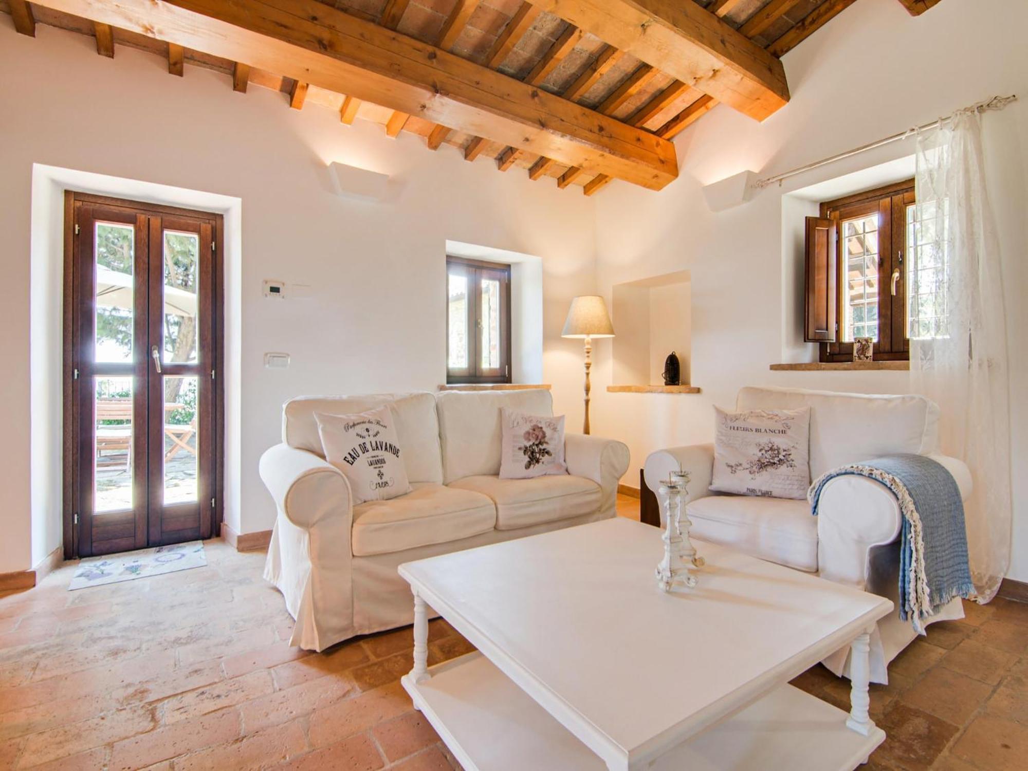 Stunning Apartment In Mombaroccio Near Metauro River Exterior foto