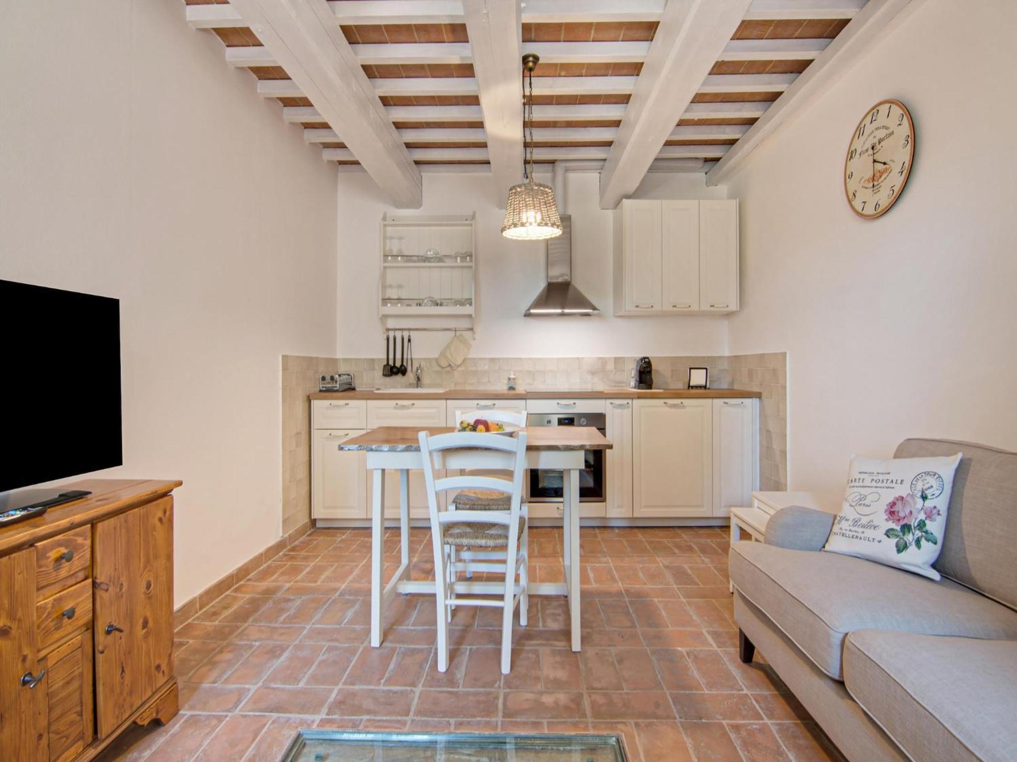 Stunning Apartment In Mombaroccio Near Metauro River Exterior foto